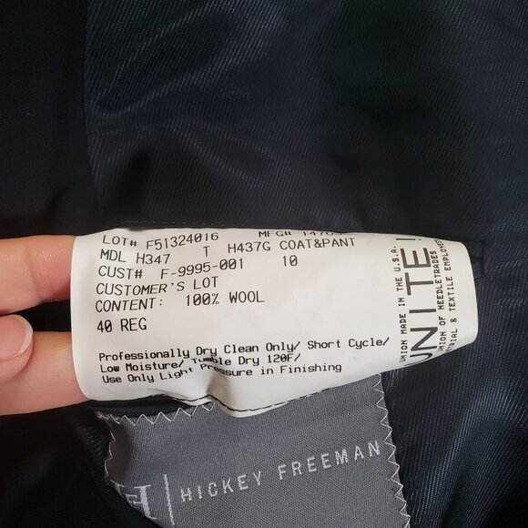 HICKEY FREEMAN Mens Sport Coat SZ 40R 100% Wool 2 Button Black Stripe Lined Vent - Picture 5 of 13